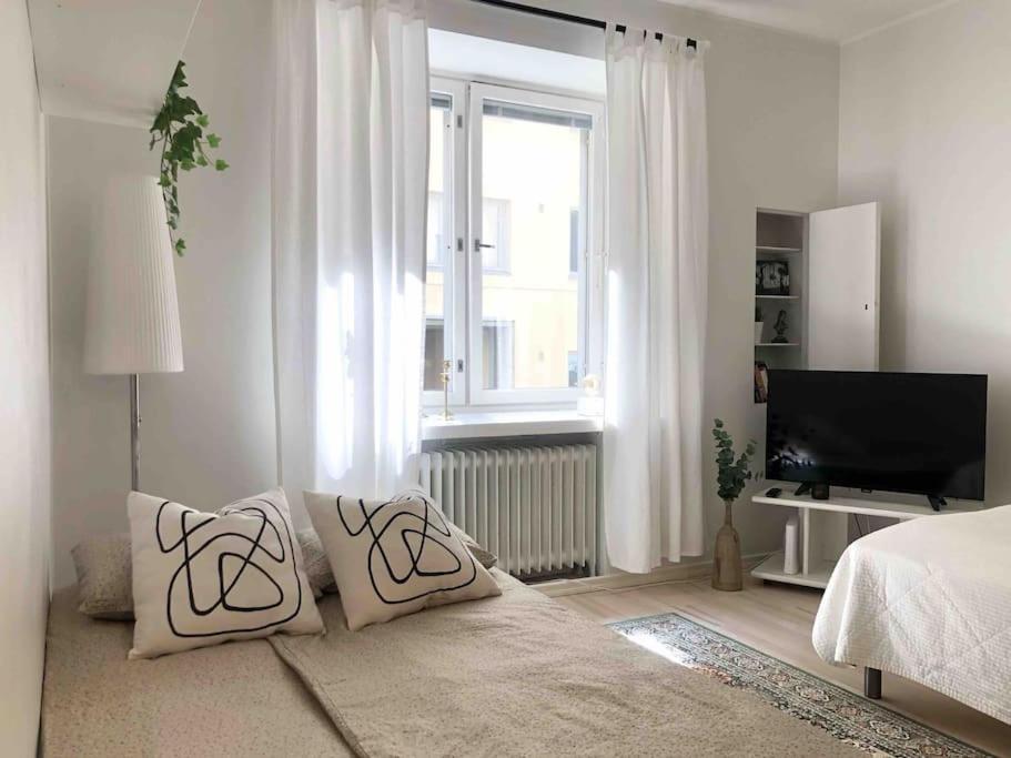 Modern And Bright Studio With Top Location Helsinki Esterno foto